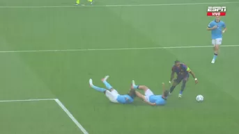 Barcelona: Raphinha anotó un golazo que dejó en ridículo a la defensa del Feyenoord