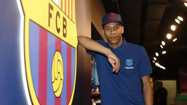 Todibo será presentado este viernes en el Camp Nou. | Video: Barcelona.