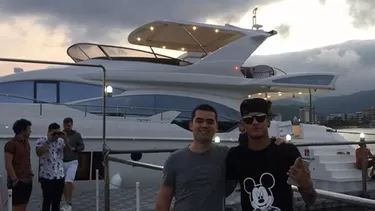 Neymar junto a Gusttavo Lima.