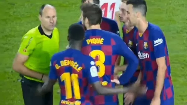 Dembélé fue expulsado en el minuto 87.