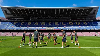 Barcelona entrenó en el Camp Nou por primera vez tras para de la Liga española