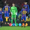 Barcelona le daría salida a seis futbolistas tras golpe histórico en Champions League