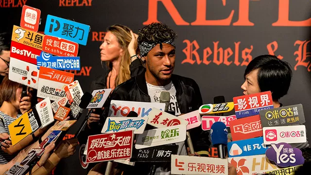 Neymar se encuentra en China por motivos comerciales.