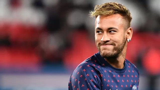 Neymar trabaja con el PSG, a la espera de definir su futuro para la próxima temporada. | Foto: AFP