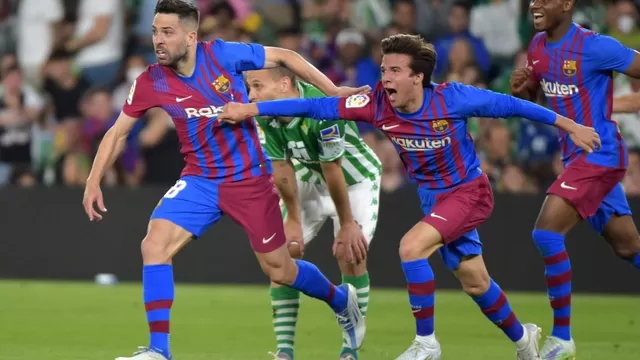Barcelona derrotó 2-1 al Betis con golazo agónico de Jordi Alba