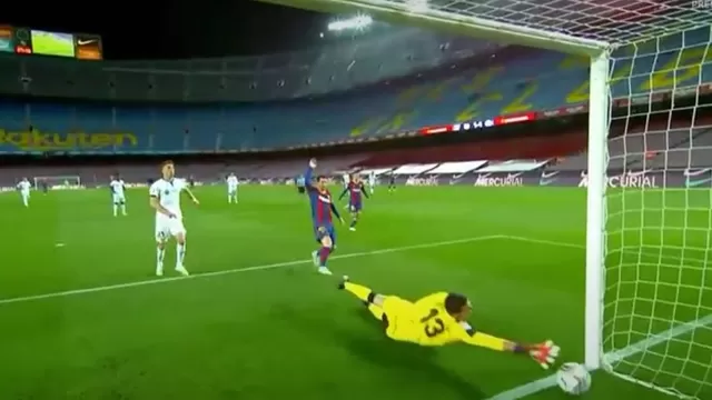Barcelona vs. Getafe: Llegó el segundo gol del Barza tras &#39;blooper&#39; entre defensa y arquero