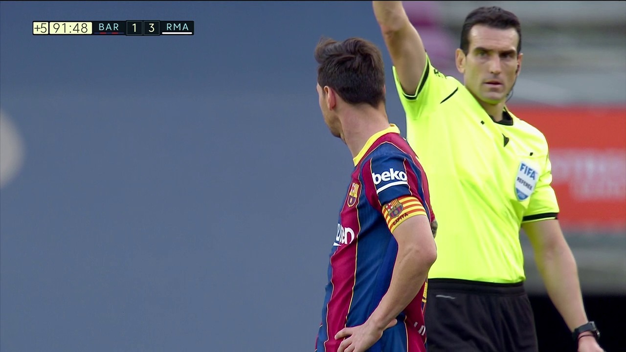 Messi recibió la tarjeta amarilla luego del gol de Modric. | Foto: Captura