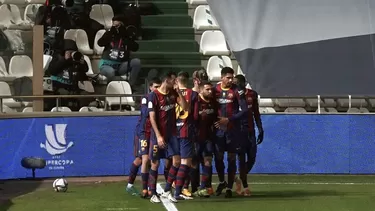 Frenkie de Jong anotó tras centro de Antoine Griezmann. | Foto: EFE/Video: YouTube