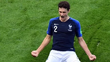 Benjamin Pavard jugar&amp;aacute; a partir de julio en Bayern Munich | Foto: AFP.