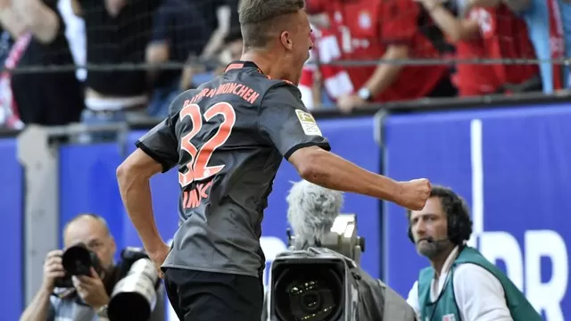 Bayern Munich ganó 1-0 en Hamburgo con gol agónico de Joshua Kimmich