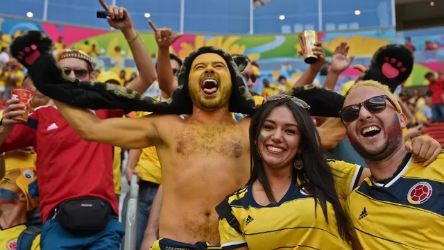 Las colombianas más bellas que nunca paran de alentar a su selección-foto-7