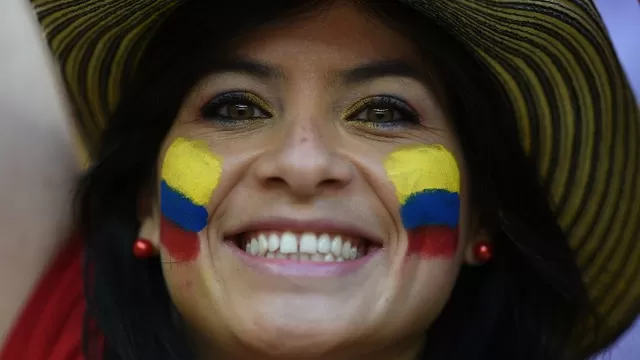 Las colombianas más bellas que nunca paran de alentar a su selección-foto-9