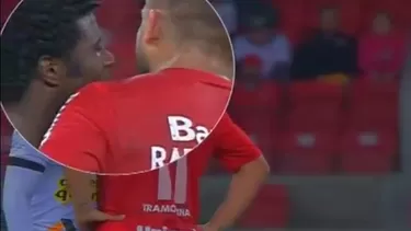 A los besos: así se calman en el fútbol brasileño