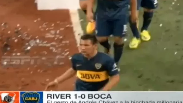 Boca Juniors: Andrés Chávez y polémico gesto a hinchada de River Plate
