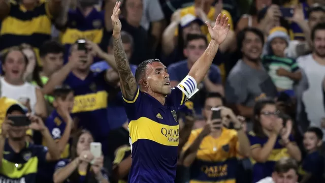 Boca Juniors con Carlos Zambrano se coronó campeón. | Foto: EFE