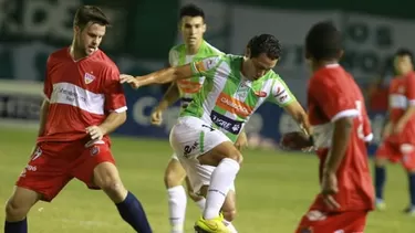 Bolivia: no llevaron uniforme alterno y compraron camisetas de club alemán