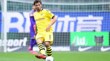 El defensa fue sustituido en el entretiempo del duelo ante el Wolfsburgo. | Foto: Borussia