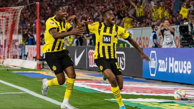 Borussia Dortmund remontó y venció 3-1 al Friburgo por la Bundesliga