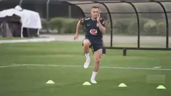 Brasil: Arthur reaparece en los entrenamientos y despierta la ilusión