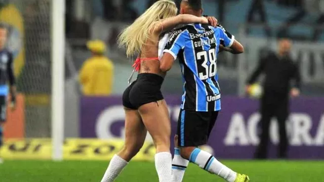 Brasil: candidata al Miss Bum Bum irrumpió en pleno Gremio - Palmeiras