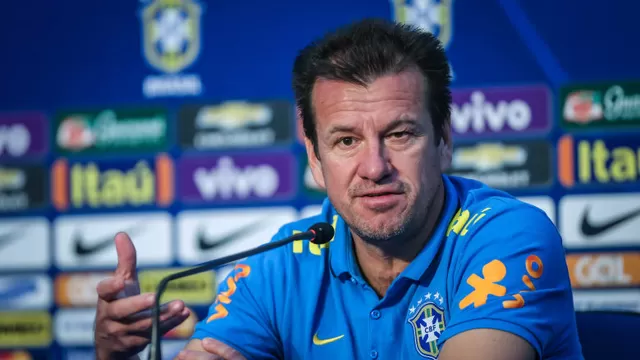 Brasil: Dunga definió los 23 jugadores que disputarán la Copa América