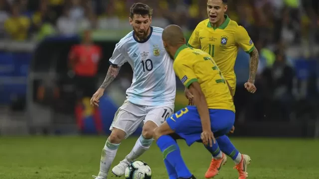 Se viene un nuevo Brasil vs. Argentina | Foto: AFP.