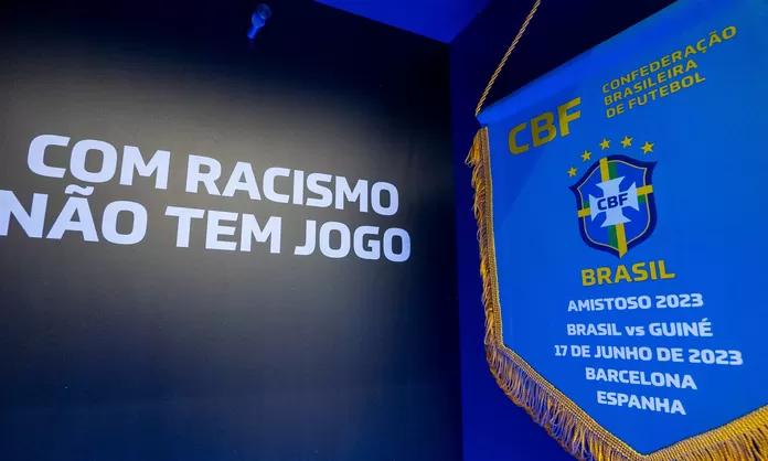 Brasil utilizará una camiseta negra para enfrentar a Guinea por el