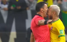Neymar gritó y pechó a Roberto Tobar y el chileno no lo amonestó - Noticias de roberto-palacios