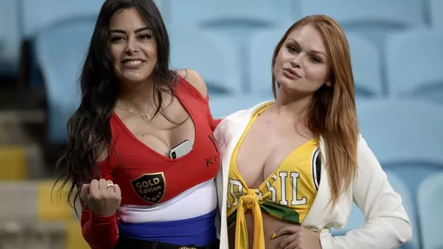 Bellezas de Brasil y Paraguay tuvieron un duelo aparte en las tribunas.-foto-9