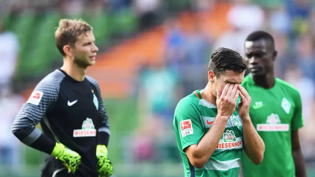 Claudio Pizarro: Bremen sigue sin levantar cabeza en la Bundesliga 