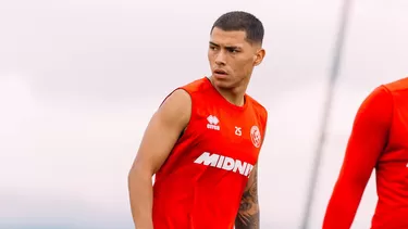 Jefferson Cáceres viene realizando trabajos de pretemporada en España, preparándose para la Championship. | Sheffield United