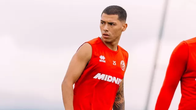 Jefferson Cáceres viene realizando trabajos de pretemporada en España, preparándose para la Championship. | Sheffield United