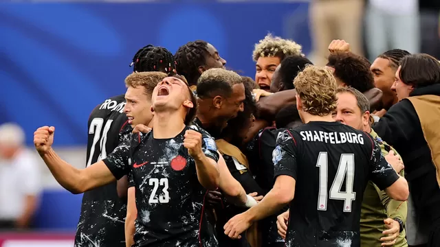 Canadá anotó sobre el final y derrotó 1-0 a Canadá, por lo que jugará octavos de final del Mundial 2026 / Foto: Reuters - DANIEL COLE