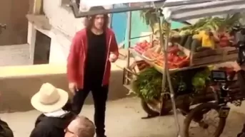 Carles Puyol llegó al Perú y sorprendió al visitar San Juan de Lurigancho