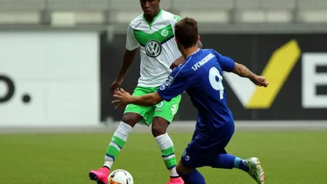 Carlos Ascues debutó en Wolfsburgo en el amistoso ante el Magdeburg