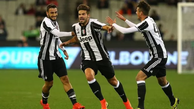 Mira el golazo de mediacancha para la Juventus de un ex Barcelona