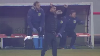 Carlos Tevez celebró su primer gol como entrenador en derrota de Rosario Central