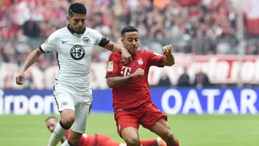 Carlos Zambrano jugó en Alemania en el Schalke, St. Pauli y el Eintracht Frankfurt. | Foto: AFP.