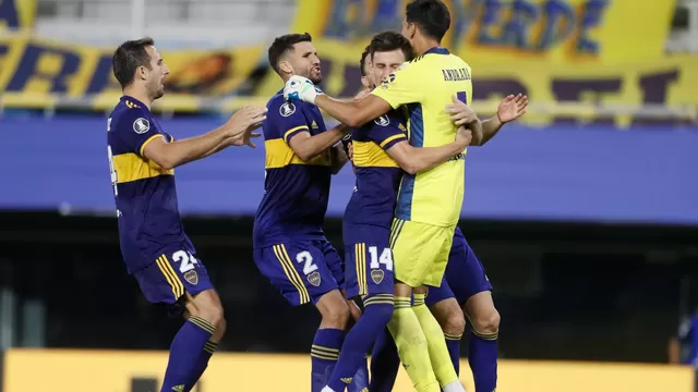 Sin Zambrano, Boca Juniors venció por penales a Inter y avanzó a cuartos de la Libertadores
