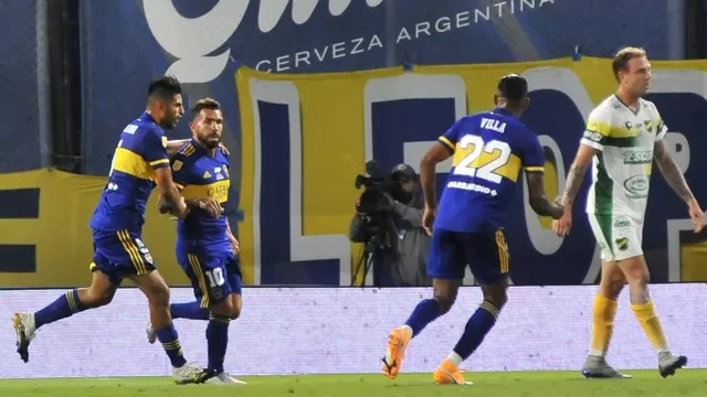Carlos Zambrano fue titular en triunfo 2-1 de Boca Juniors sobre Defensa y Justicia