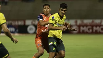 César Vallejo vs Defensa y Justicia jugarán por la Copa Sudamericana / Foto: AFP