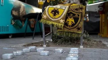 Hincha del AEK Atenas murió tras ser apuñalado.