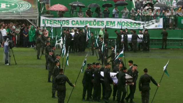 Chapecoense: féretros de las víctimas llegaron al estadio Arena Condá