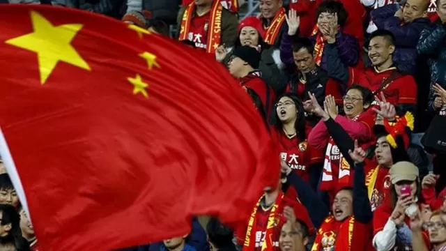 China: Federación de fútbol impondrá límites salariales a sus clubes