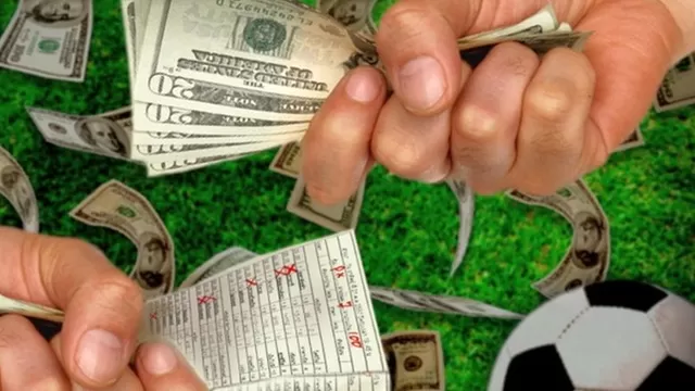 Chino se suicidó saltando de un séptimo piso tras perder apuestas del Mundial