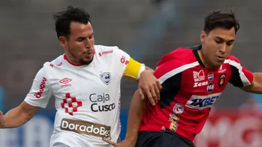 Claudio Torrejón llevó la cinta de capitán en el Caracas FC vs Cienciano / CONMEBOL