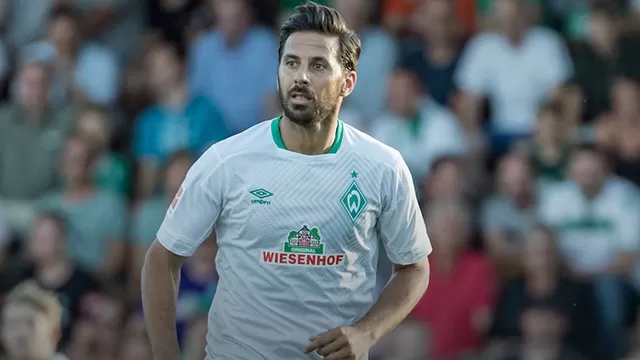 Claudio Pizarro jugó 20 minutos en un amistoso del Werder Bremen