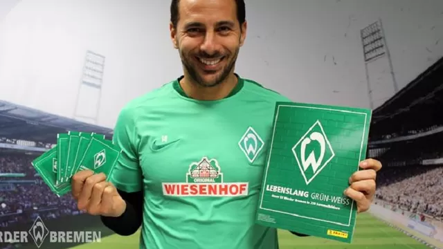 Pizarro firm&amp;oacute; dos &amp;aacute;lbumes del Werder Bremen.-foto-1
