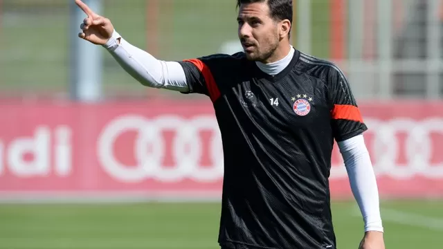 Claudio Pizarro finaliz&amp;oacute; contrato con Bayern en junio (Foto: AFP)