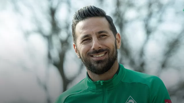 Pizarro dejará el Bremen al finalizar la temporada para ir al Bayern Munich como embajador. | Foto: Werder Bremen